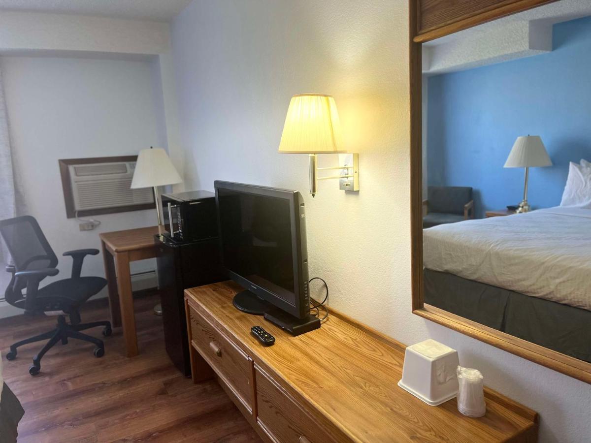Surestay By Best Western Glendive Yellowstone River Exterior photo